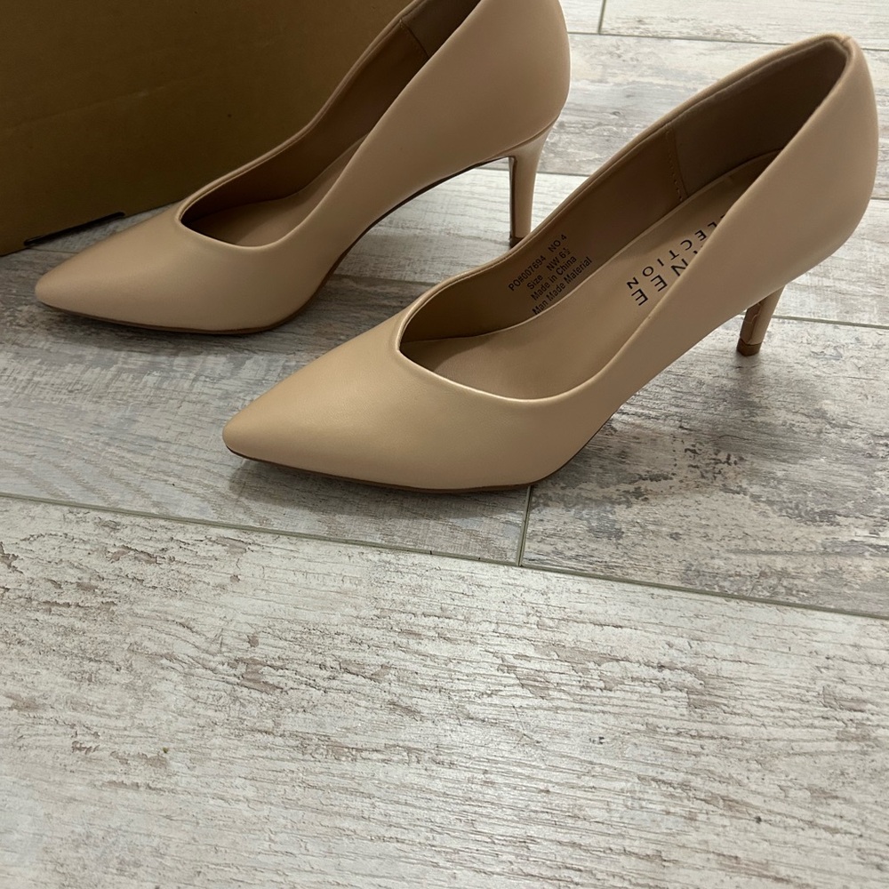 Journee Collection Nude Pointed-Toe Heels